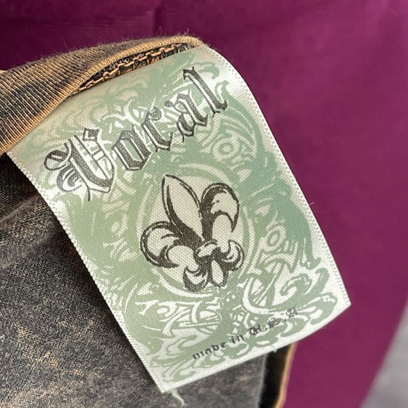 Vintage vocal brown fluer de Lis embellished tshirt size medium - Picture 7 of 8